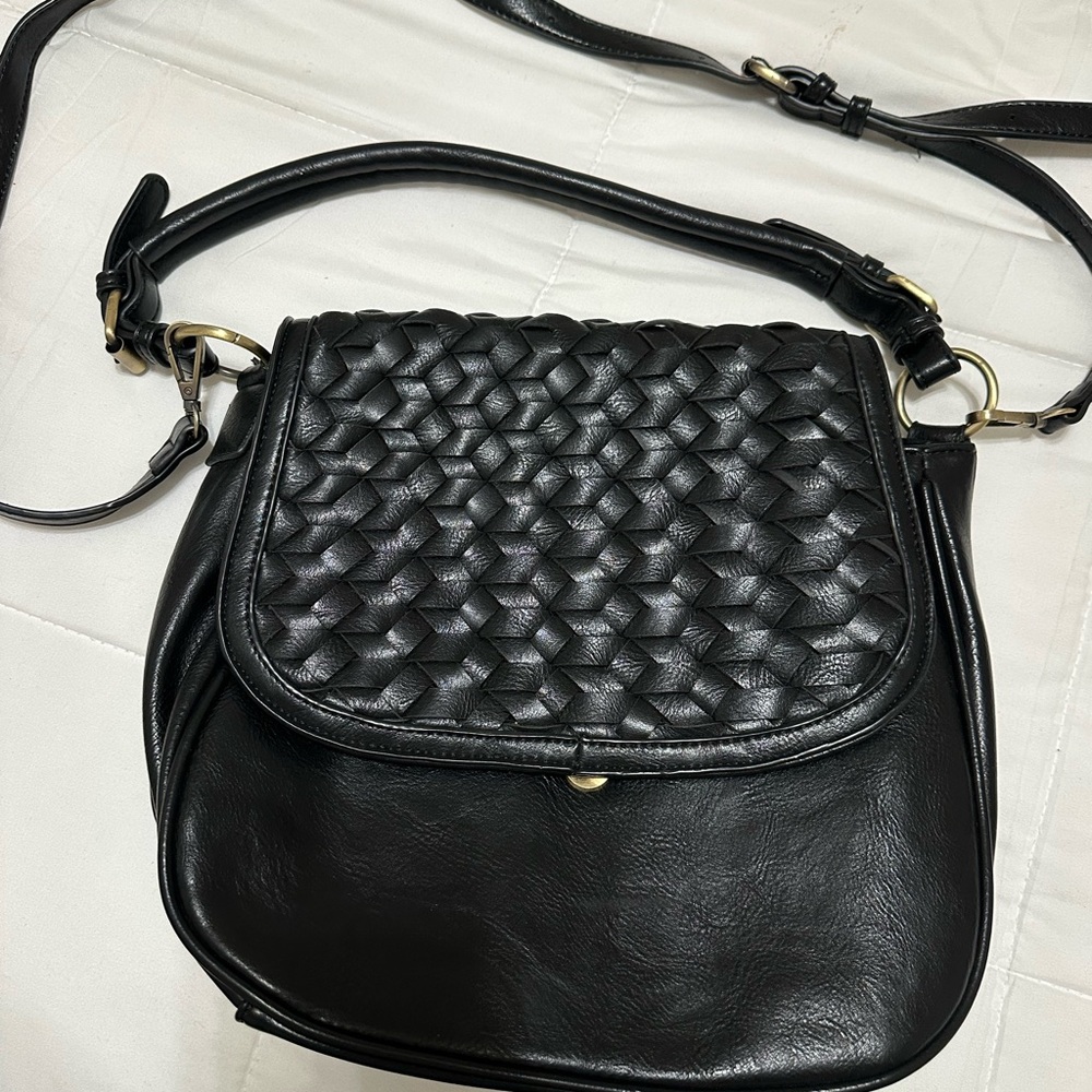 Antik Kraft Black Medium Woven Crossbody Bag